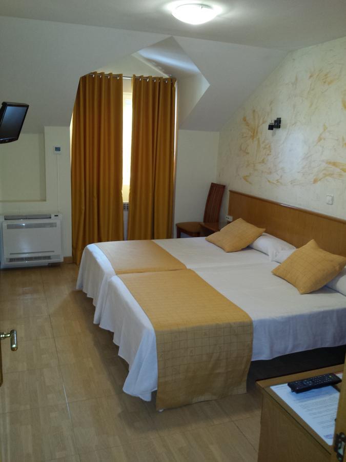 Hotel Camargo Игольо Экстерьер фото