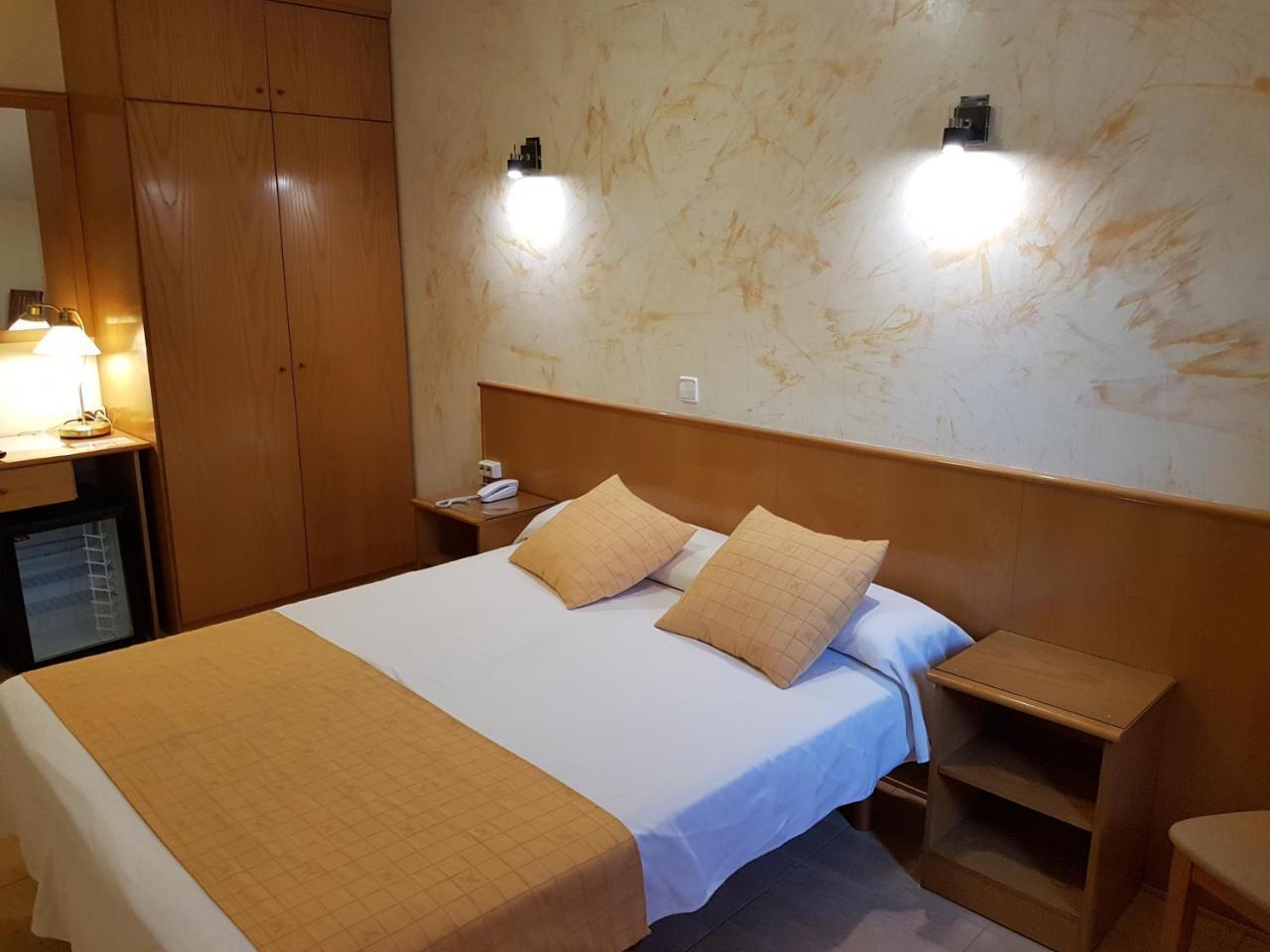 Hotel Camargo Игольо Экстерьер фото