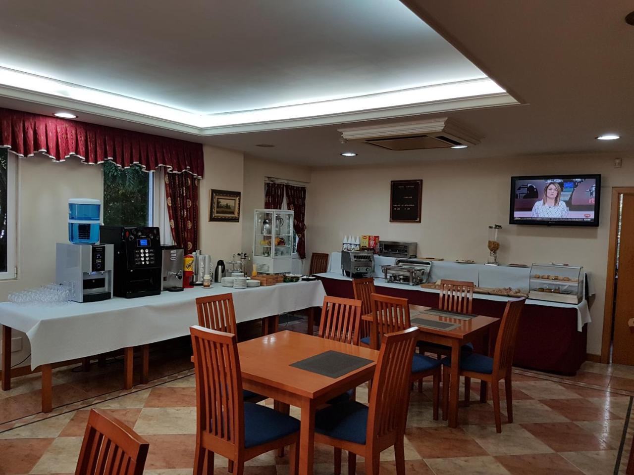 Hotel Camargo Игольо Экстерьер фото